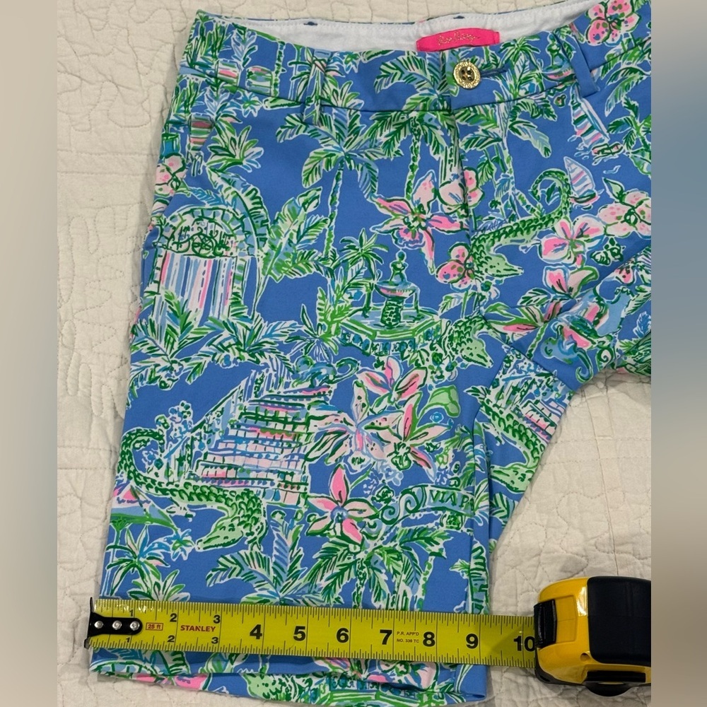 Lilly Pulitzer Womens Blue Tropical Floral Bermuda Shorts Size 0 stretch - Picture 6 of 8